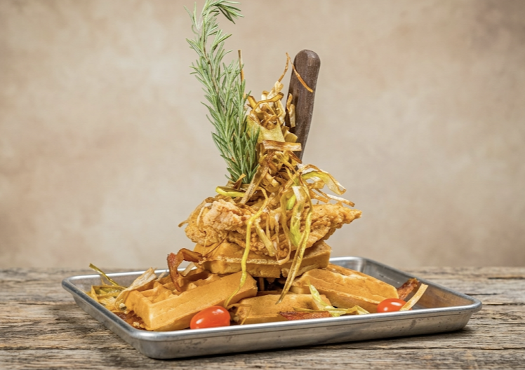 Hash House A Go Go signature dishes Chicken & Waffles
Chicken Benedict
Classic Pancake Tractor
